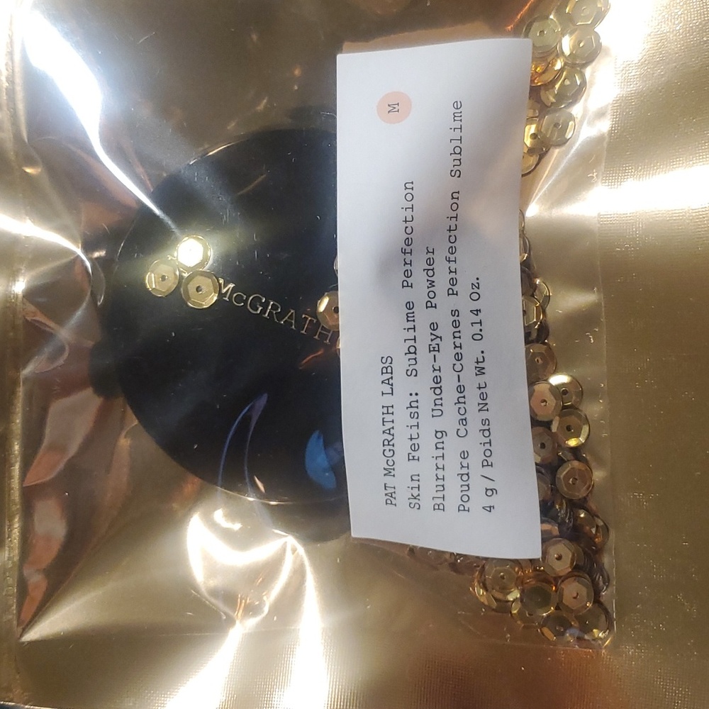 Pat McGrath under eye powder